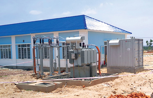 ����SVG�������ӵ������ι����վ��Ӧ��