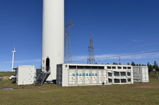 �ӱ�ĳ���ﴢ����ģ���̵���˳Ӧ�ԡ����ϴ�Խ��������