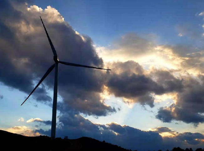 29. ���ݴ�ɽƺ��糡-XD.jpg