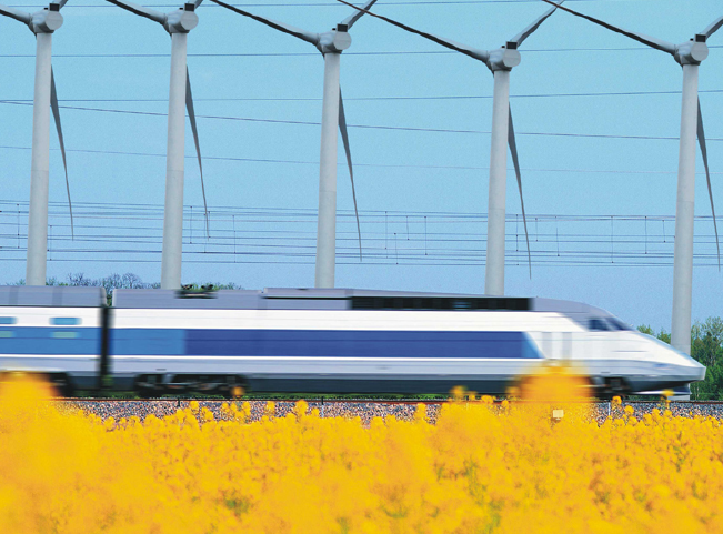 09. ȫ���׼ҽ�������г���Խ��ɵ������ѹ��ƽ������.png