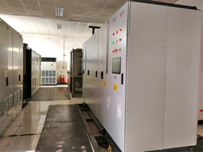 ��������ұ����ҵ�߶˴��ʱ�Ƶ��������ʵ��ͻ�� (4).jpg