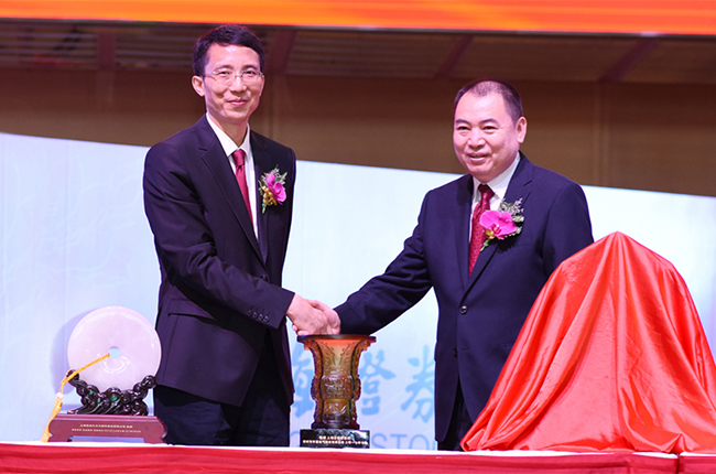 ��ϲѶ������̾��� ־��ǧ��������������Ͻ����ֳɹ��� (5).jpg