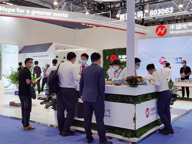 �ں���Ϯ  ��������Я��ɫ��Դ����ƻ����������Դչ���� (1).jpg