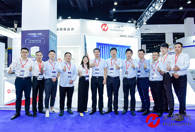 ���ʣ�����������Լ�ⴢչ������������������������ɫ��̬ (8).jpg